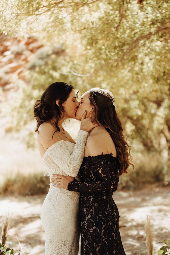 Lesbian Love Spells Online